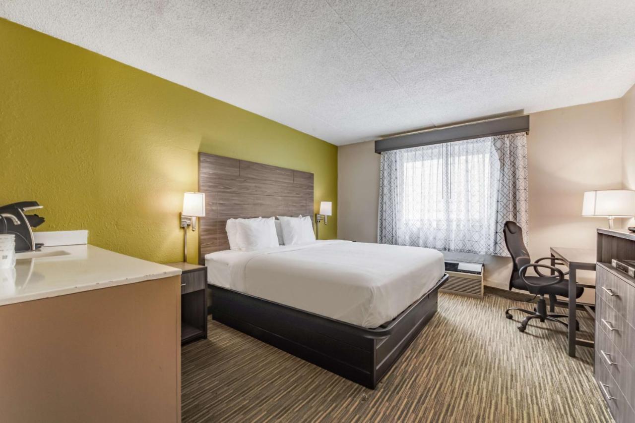 Surestay Plus Hotel By Best Western Mcguire Afb Jackson Cookstown Kültér fotó