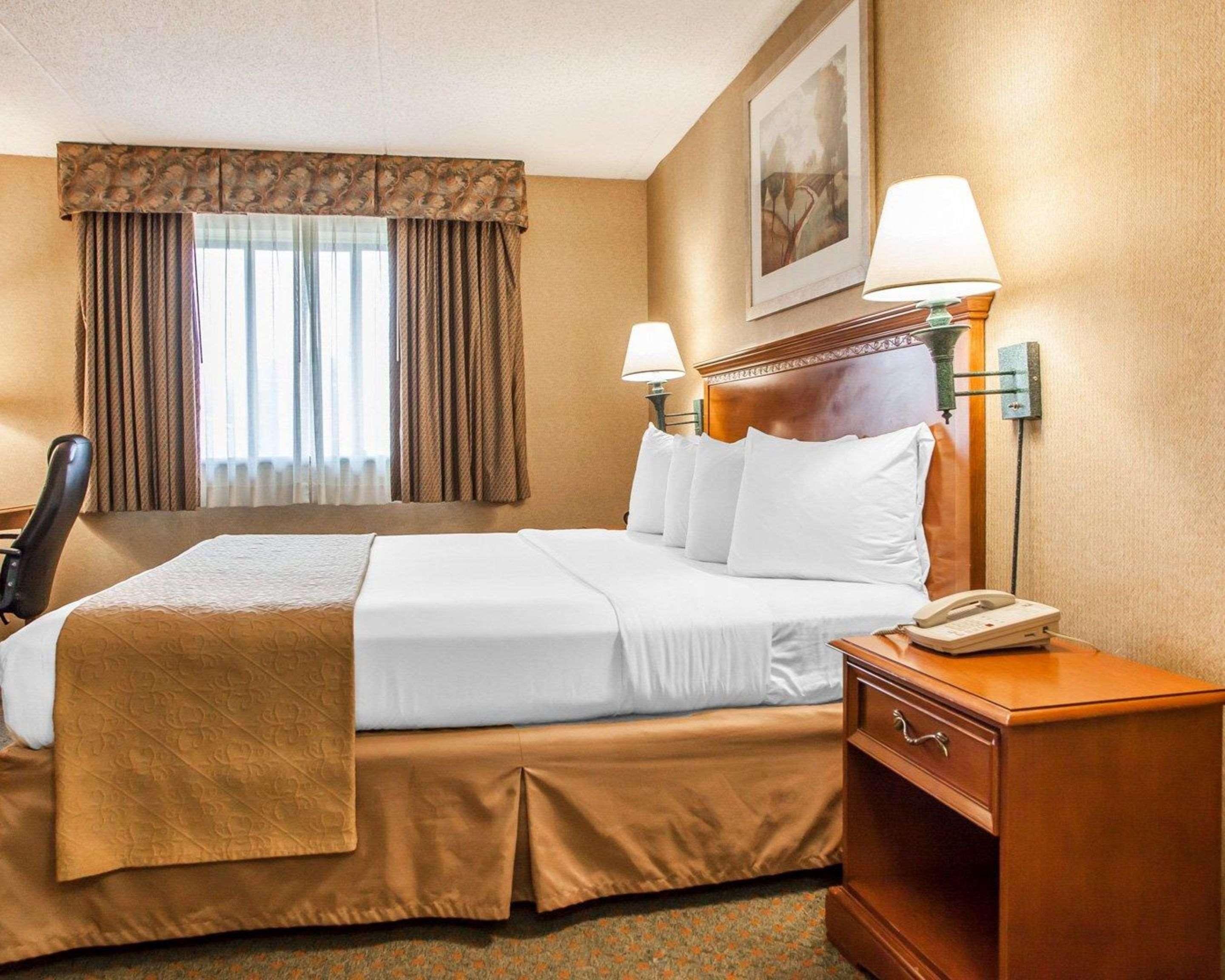 Surestay Plus Hotel By Best Western Mcguire Afb Jackson Cookstown Kültér fotó