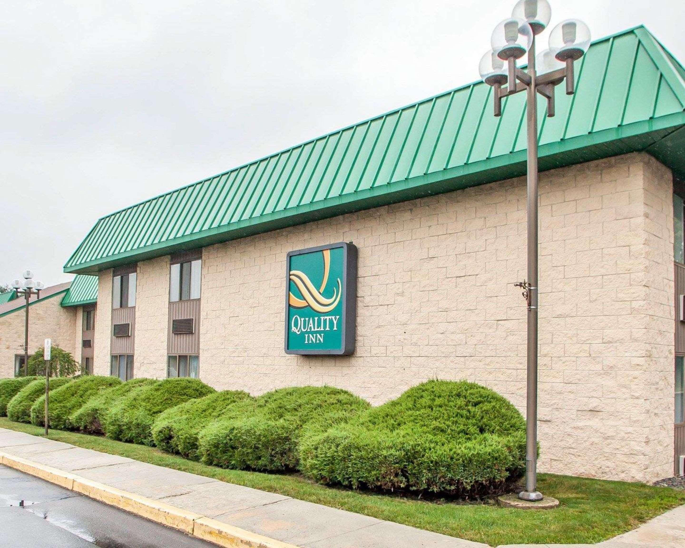 Surestay Plus Hotel By Best Western Mcguire Afb Jackson Cookstown Kültér fotó